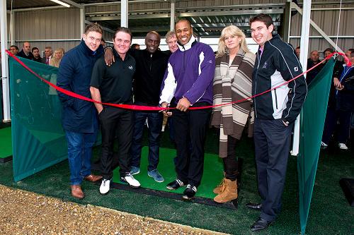 Ferdinand opens West London Golf Centre