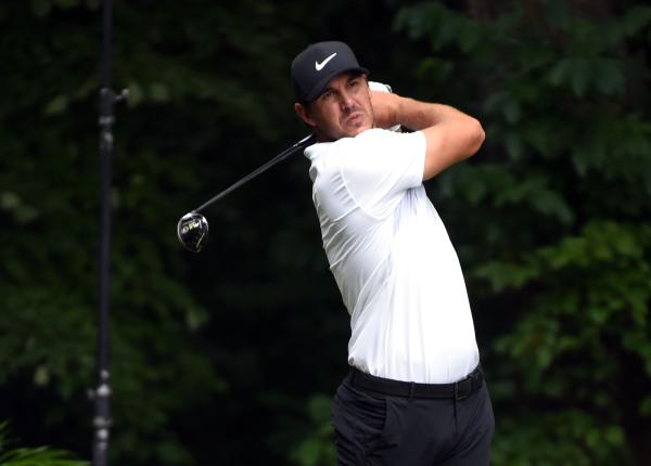 Brooks Koepka misses Wyndham cut, sends drive into someone's back lawn