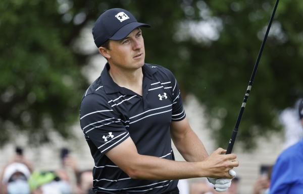Golf fans react to Jordan Spieth par save after WILD DRIVE on 13th hole