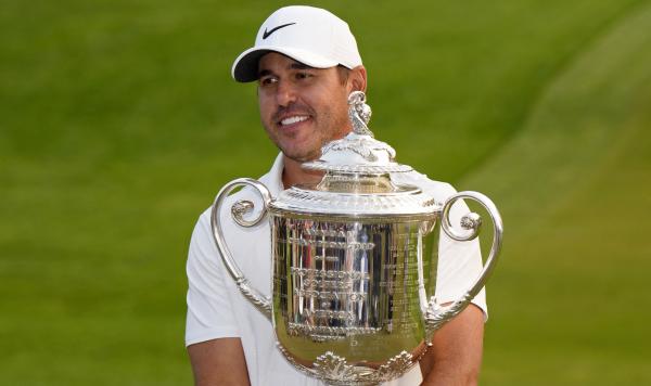WATCH: Brooks Koepka cheers as NHL star chugs drink out of the Wanamaker Trophy