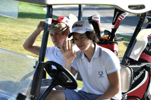 One Direction play golf Down Under