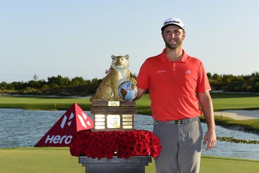 JON RAHM: WHAT'S IN THE BAG