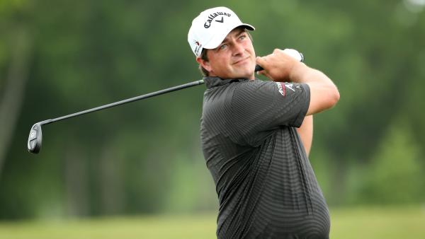 You won't believe how long this PGA Tour pro takes over his shots!