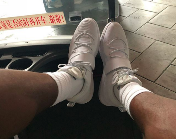 NBA star Dwyane Wade is bringing out a golf shoe