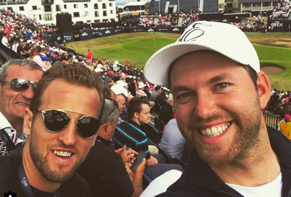 Watch: Kane jeered at Open in Scotland