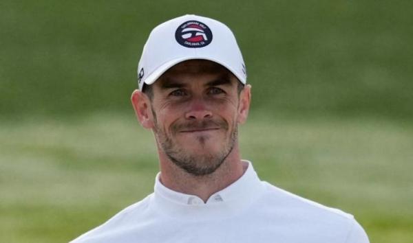 Football legend Gareth Bale beats his own pro as he goes low at Carnoustie