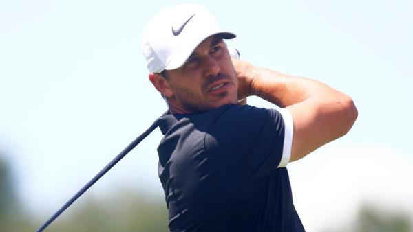 Brooks Koepka moves into share of Tour Championship lead