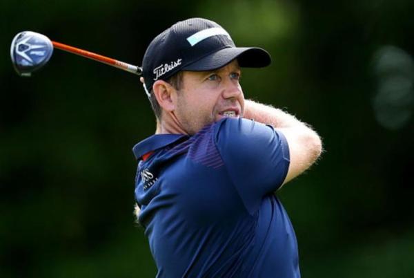 Erik Compton breaks 1,740 DAY under-par drought on the PGA Tour