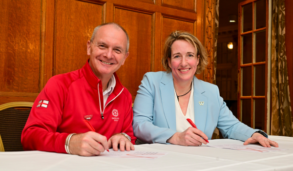 England Golf signs Women in Sport declaration