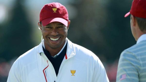 Tiger Woods selects himself as a captains pick for the Presidents Cup