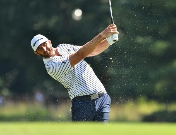 Dustin Johnson shoots 60 to take the lead at The Northern Trust