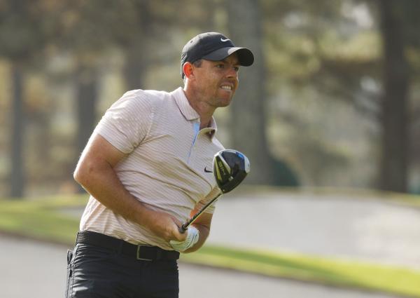 Rory McIlroy, Gary Player and Brad Faxon do push ups at The Bear's Club