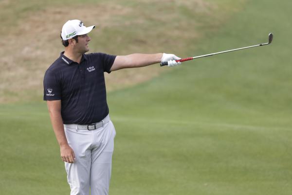 Patrick Cantlay holes out from edge of DRAIN on day one at WGC Match Play