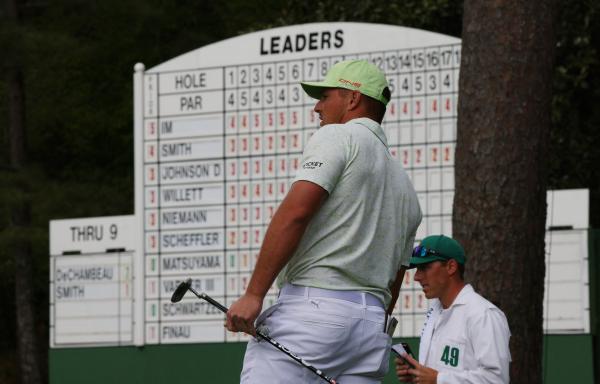 Bryson DeChambeau out of cast, shares image of injured left hand