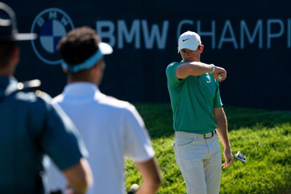 Rory McIlroy FUMING as fan sends remote control golf ball onto the green!