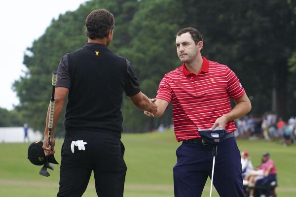 Adam Scott tells LIV Golf's Cameron Smith to 