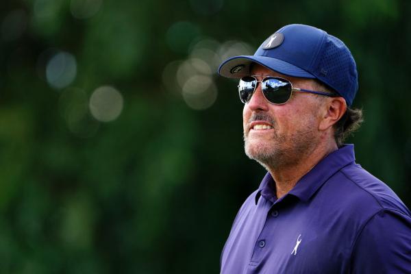 Report: Phil Mickelson 