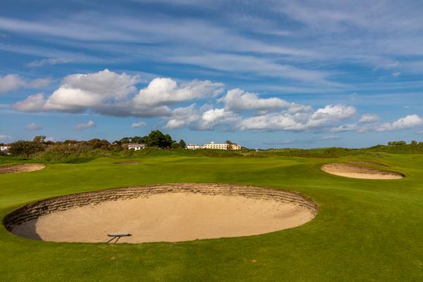 3rd Hole Jameson Golf Links: Credit Peter Ellegard
