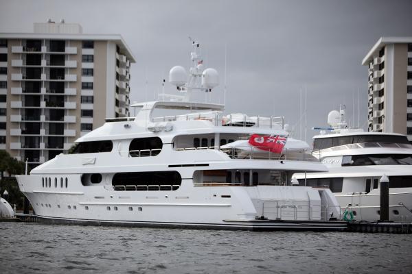 Woods cruises into New York in his $20m yacht ahead of US Open