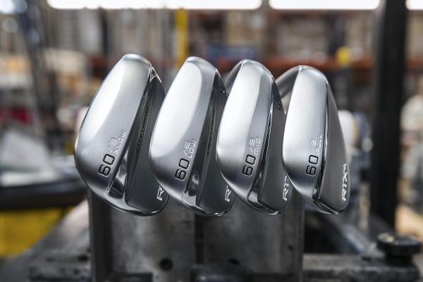 Cleveland launch RTX 4 wedges