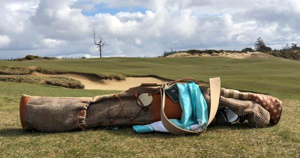 12 of the best old school golf bags