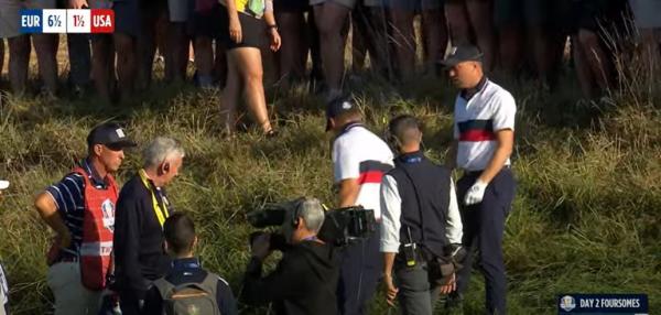 Justin Thomas kicks ball in Ryder Cup match but receives no penalty?!