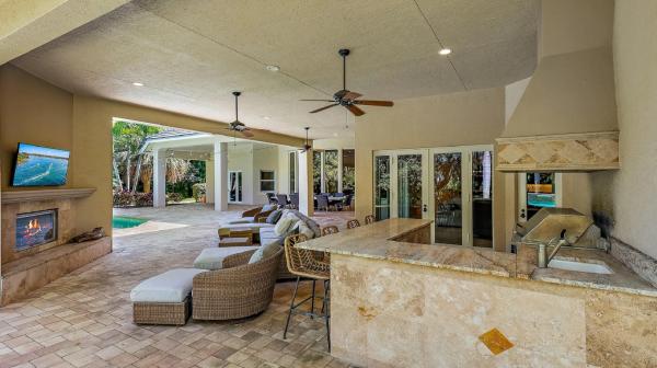Pictures: PGA Tour superstar sells pad for $3.5m, splashes out $10m on upgrade!