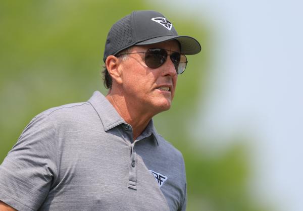 Here's why Phil Mickelson was NOT penalised for changing his golf ball at US PGA