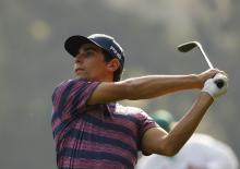 Los fanáticos del golf elogian a la estrella del PGA Tour Joaquin Niemann por su interacción con el niño de 4 años