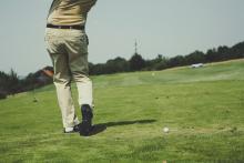 Amateur golfer shoots 134 in qualifying for prestigious event