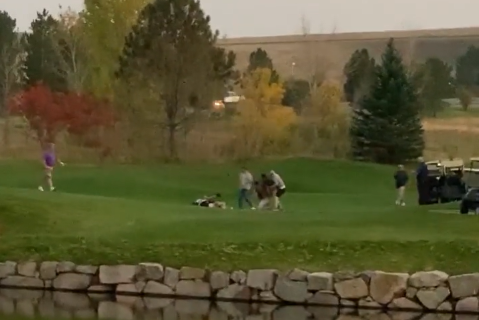 WATCH Huge fight breaks out between two groups on the golf course