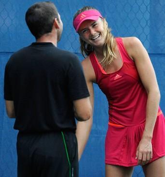 Garcia relaxes with tennis ace Hantuchova