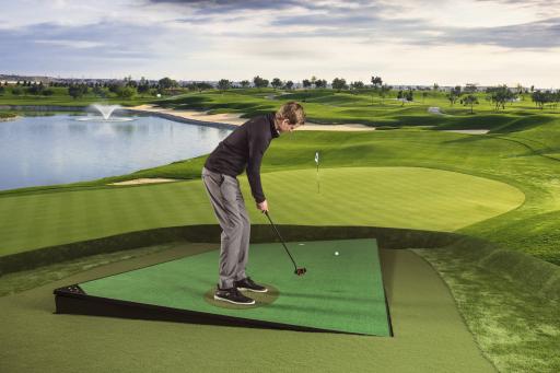 2021 Zen Green Stage is golf&#039;s first fully-adjustable connected playing surface