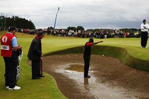 Golf tip: Which wedge from wet sand?