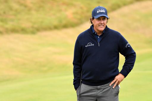 Mickelson takes aim at commentator Chamblee