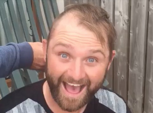 Andy Sullivan shaves his hair off at Irish Open