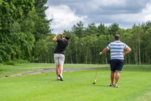 UK scientific adviser: Yes play golf, but "keep a distance"