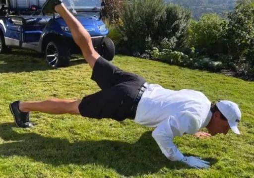 Social media reacts to Phil Mickelson giving a DANCE LESSON on Instagram