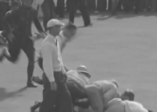 Golf fans react to BIZARRE tradition seen at 1937 PGA Championship 