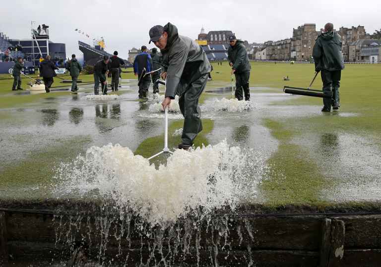 Could the Old Course at St Andrews one day disappear? 