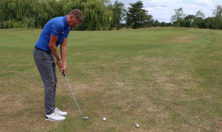 Why going cross handed could transform your chipping