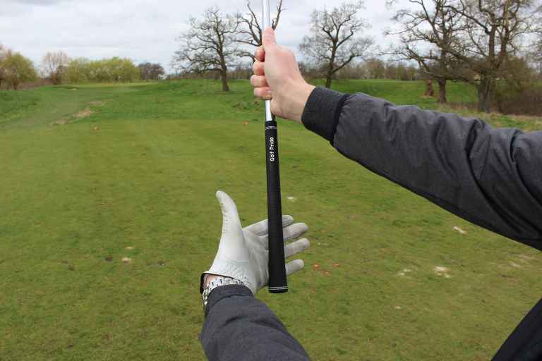 Page 2: Correct Golf Grip Pressure