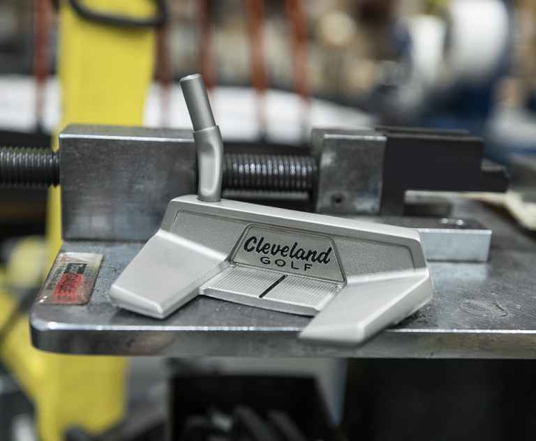 Cleveland Golf launches NEW putter range