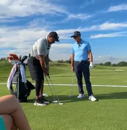Tiger Woods completely baffled by piece of Rickie Fowler's golf equipment