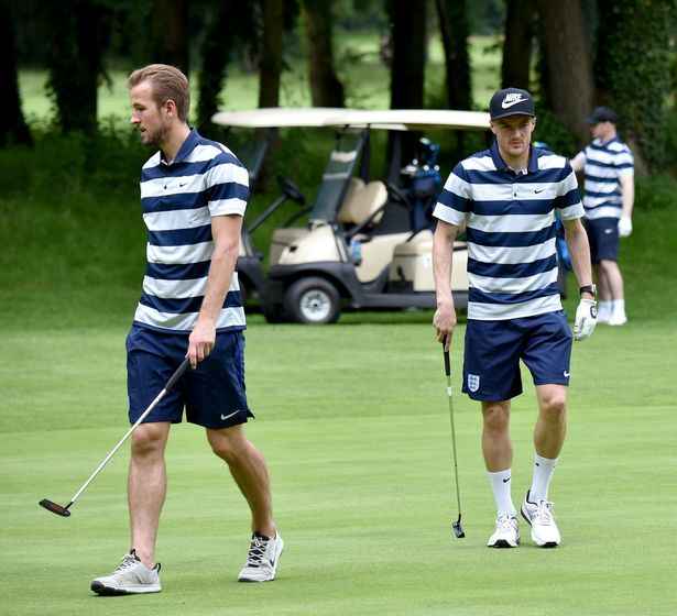 England football team to play 3-hole course in between World Cup games