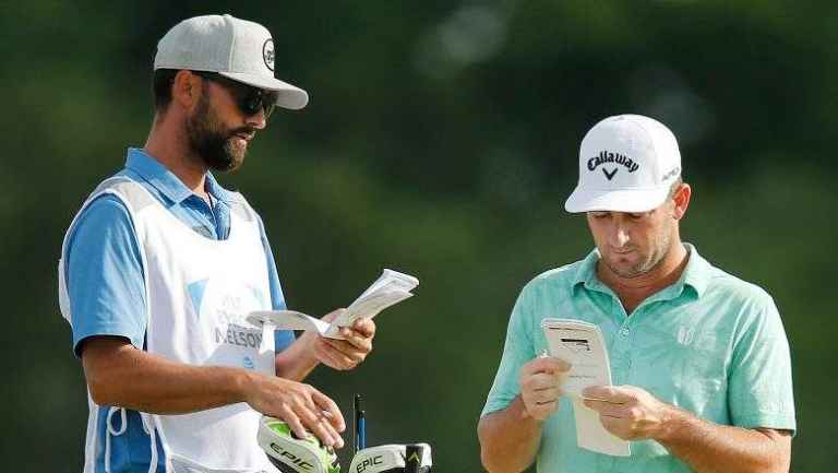 Tour caddie purposely shoots a score of 202
