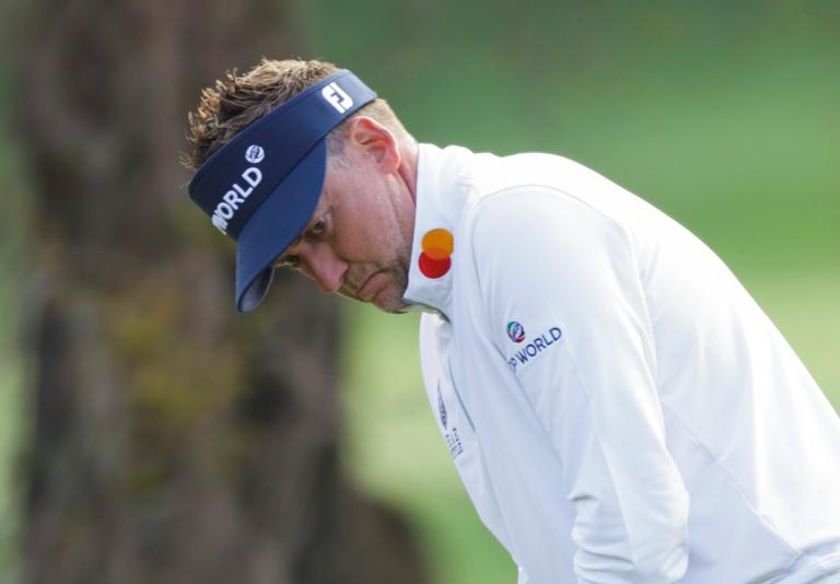 Ian Poulter posts HILARIOUS video of his giant Christmas tree struggle