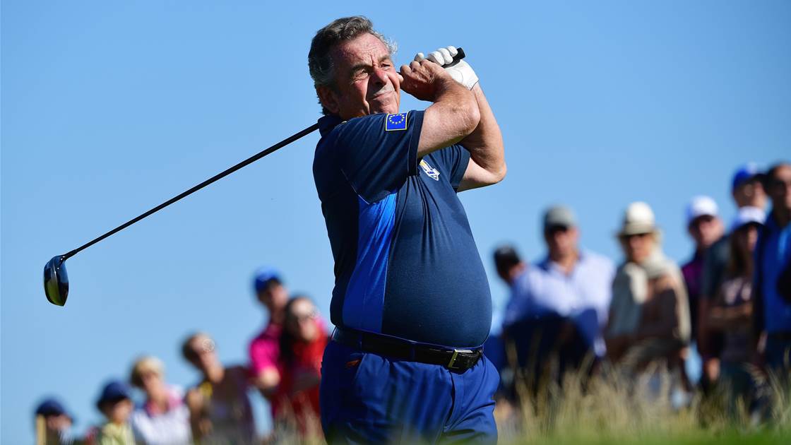 Tony Jacklin calls for colour-coded golf balls, just like in squash
