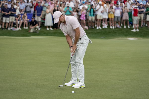 Rory McIlroy acted as photographer to see Tiger Woods at Dubai Desert Classic