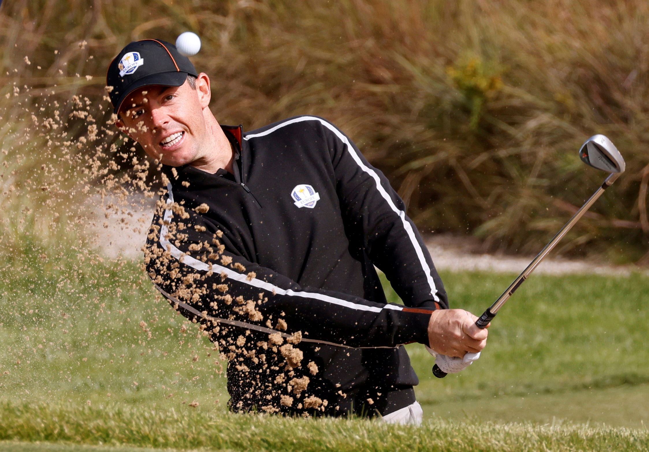 Golf fans BLAST Rory McIlroy over his BEST PLAYER in the world comments!